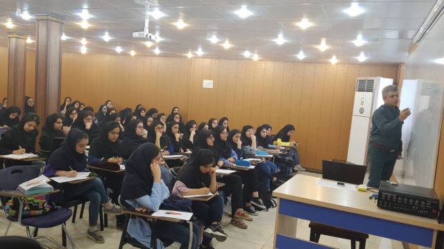 بهترین آموزشگاه کنکور در اصفهان